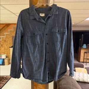 Old Navy Women's Blue Button Down Shirt